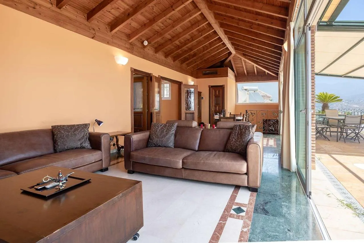 Vista Lara. Relajate Y Disfruta. Villa Nerja Spain